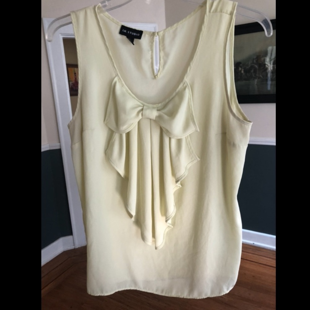 Yellow Bow Top